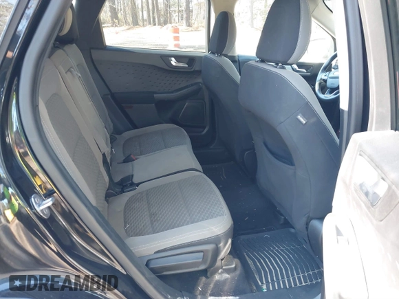 2020 Ford Escape SE z VIN 1FMCU0G6XLUA07056, wystawiony jako IAAI lot #41156940 z przebiegiem 103 707 mil mil oraz . Historia ofert i sprzedaży dostępna na DreamBid. Obrazek 8.