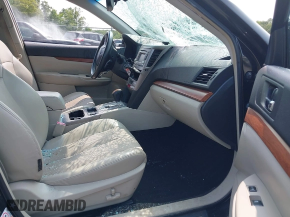 2014 Subaru Outback Limited with VIN 4S4BRDLC4E2280332, listed as a IAAI auction lot 42401656 with 208,997 mi miles and . Bid and sale history available at DreamBid. Image 5.