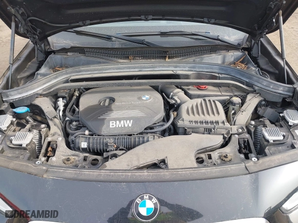 2019 BMW X2 xDrive28i with VIN WBXYJ5C52KEF82876, listed as a IAAI auction lot 41292641 with 46,774 mi miles. Bid and sale history available at carsss.com. Image 10.