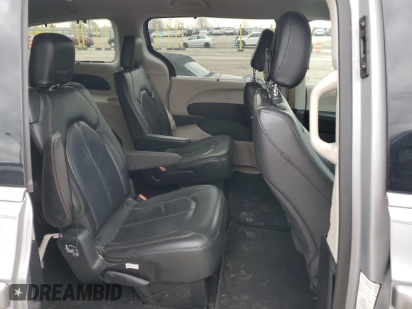 2018 Chrysler Pacifica Touring L with VIN 2C4RC1BG3JR217693, listed as a Copart auction lot 51582155 with 113,107 mi miles and Salvage Title. Bid and sale history available at DreamBid. Image 12.