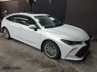2022 Toyota Avalon Limited with VIN 4T1DZ1FBXNU076021, listed as a IAAI auction lot 41152637 with 43,265 mi miles. Bid and sale history available at carsss.com. Image 1.