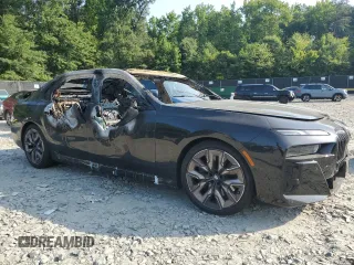 2024 BMW 7 Series 740i xDrive z VIN WBA33EH09RCN95252, wystawiony jako Copart lot #62466064 z przebiegiem Nie podano mil oraz Szkoda całkowita • Salvage title. Historia ofert i sprzedaży dostępna na DreamBid. Obrazek 4.