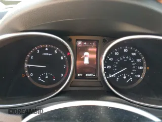 2018 Hyundai Santa Fe 2.0T с VIN 5XYZU4LA9JG548646, выставлен на аукционе Copart как лот 50893395 с пробегом 29 137 миль миль и Списание • Salvage title. История ставок и продаж доступна на DreamBid. Изображение 9.