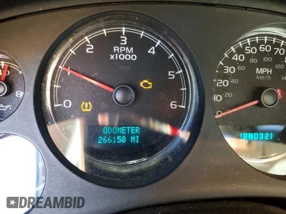 2007 Chevrolet Silverado 1500 LT w/1LT with VIN 2GCEC19J971643783, listed as a Copart auction lot 86998484 with 266,158 mi miles and Salvage Title. Bid and sale history available at carsss.com. Image 9.
