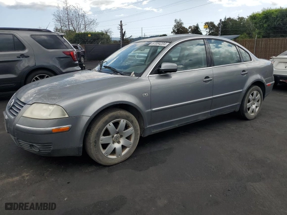 2001 Volkswagen Passat GLX with VIN WVWRH63B51P144541, listed as a Copart auction lot 50556665 with 107,049 mi miles and Clean Title. Bid and sale history available at carsss.com. Image 1.