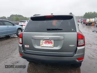 2014 Jeep Compass Latitude with VIN 1C4NJCEB2ED522109, listed as a IAAI auction lot 40282558 with 168,954 mi miles and . Bid and sale history available at carsss.com. Image 16.