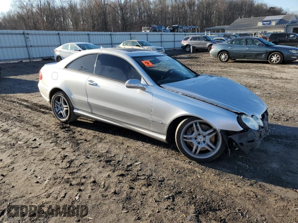 2009 Mercedes-Benz CLK 550 with VIN WDBTJ72J49F263822, listed as a Copart auction lot 86563524 with Not Provided miles and Salvage Title. Bid and sale history available at DreamBid. Image 4.