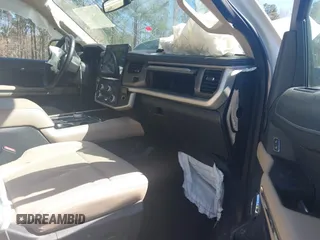 2022 Ford Expedition Max XLT with VIN 1FMJK1HT4NEA54989, listed as a IAAI auction lot 41826238 with 25,552 mi miles and . Bid and sale history available at DreamBid. Image 5.