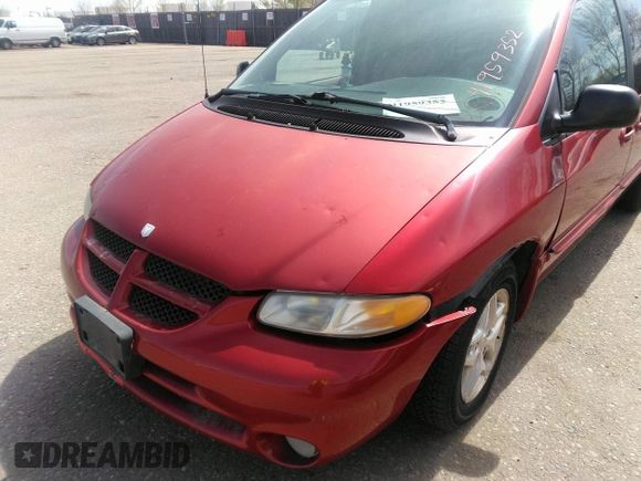 2000 Dodge Caravan SE z VIN 1B4GP44G9YB779386, wystawiony jako IAAI lot #41959352 z przebiegiem 139 648 mil mil oraz . Historia ofert i sprzedaży dostępna na DreamBid. Obrazek 6.