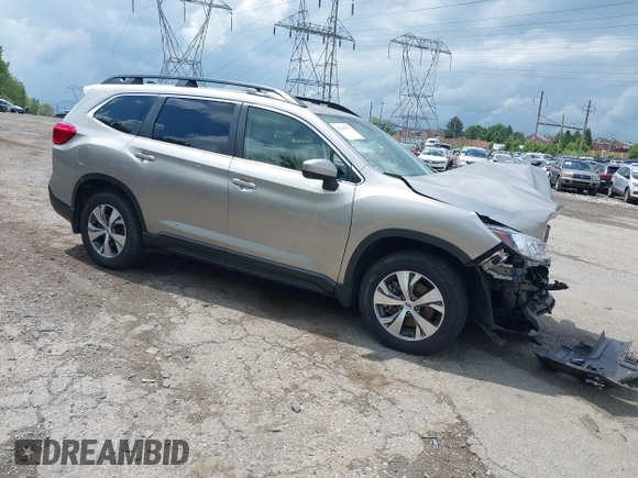 2020 Subaru Ascent Premium z VIN 4S4WMAFDXL3466046, wystawiony jako IAAI lot #42202373 z przebiegiem 53 370 mil mil oraz . Historia ofert i sprzedaży dostępna na DreamBid. Obrazek 1.