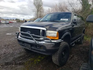 2001 Ford Excursion Limited z VIN 1FMNU43S41EC44930, wystawiony jako Copart lot #48939145 z przebiegiem 206 965 mil mil oraz Czysty tytuł • Clean title. Historia ofert i sprzedaży dostępna na DreamBid. Obrazek 1.