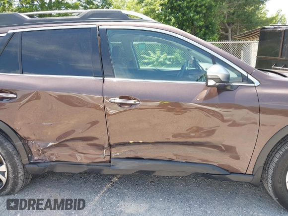 2020 Subaru Outback Touring with VIN 4S4BTAPC6L3132989, listed as a IAAI auction lot 42449036 with 34,956 mi miles and . Bid and sale history available at DreamBid. Image 17.