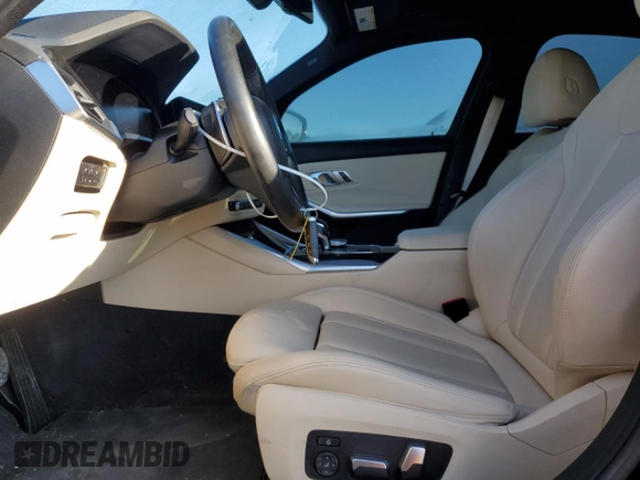 2019 BMW 3 Series 330i with VIN WBA5R1C50KFH09519, listed as a Copart auction lot 46501075 with 75,067 mi miles and Salvage Title. Bid and sale history available at carsss.com. Image 7.