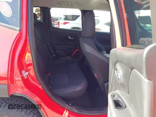 2019 Jeep Renegade Trailhawk with VIN ZACNJBC19KPK09606, listed as a IAAI auction lot 42002002 with 25,646 mi miles and . Bid and sale history available at DreamBid. Image 8.