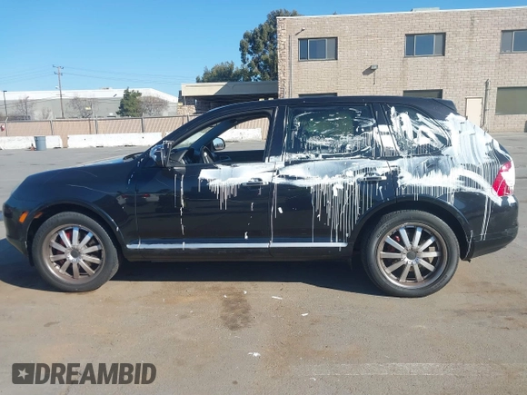 2004 Porsche Cayenne S with VIN WP1AB29P74LA64484, listed as a IAAI auction lot 41414202 with 163,535 mi miles. Bid and sale history available at carsss.com. Image 15.
