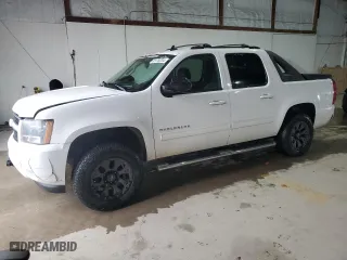 2012 Chevrolet Avalanche LS with VIN 3GNTKEE77CG133131, listed as a Copart auction lot 85170234 with 143,961 mi miles and Clean Title. Bid and sale history available at carsss.com. Image 1.