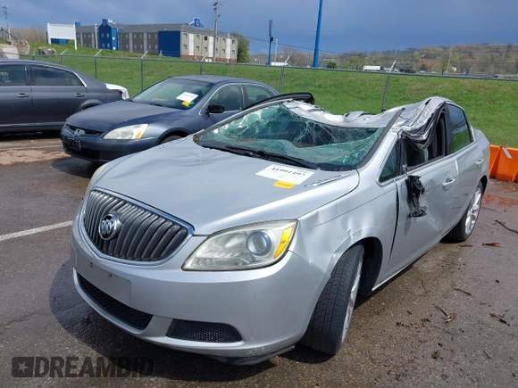 2015 Buick Verano with VIN 1G4PP5SK6F4173976, listed as a IAAI auction lot 41991497 with 173,579 mi miles. Bid and sale history available at carsss.com. Image 6.