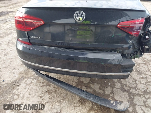 2019 Volkswagen Passat 2.0T Wolfsburg Edition with VIN 1VWLA7A31KC008439, listed as a IAAI auction lot 41472658 with 105,164 mi miles. Bid and sale history available at carsss.com. Image 6.