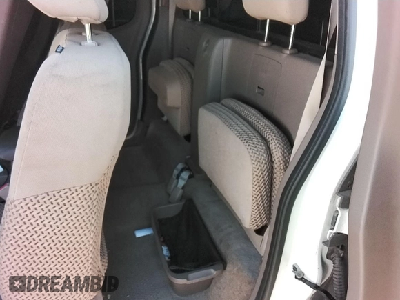 2017 Nissan Frontier SV with VIN 1N6AD0CUXHN734244, listed as a IAAI auction lot 42621115 with 128,130 mi miles and . Bid and sale history available at DreamBid. Image 7.