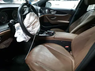2017 Mercedes-Benz E-Class E 300 Luxury with VIN WDDZF4KB5HA151066, listed as a Copart auction lot 37743513 with 57,080 mi miles. Bid and sale history available at carsss.com. Image 7.