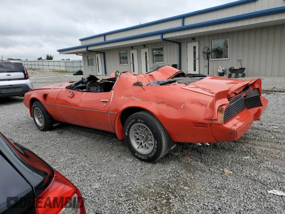 1979 Pontiac Firebird z VIN 2W87Z9N112021, wystawiony jako Copart lot #67852034 z przebiegiem Nie podano mil oraz Nie do naprawy • Non repairable. Historia ofert i sprzedaży dostępna na DreamBid. Obrazek 2.