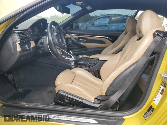 2015 BMW M4 z VIN WBS3U9C55FJ968278, wystawiony jako Copart lot #54518185 z przebiegiem 87 716 mil mil oraz Szkoda całkowita • Salvage title. Historia ofert i sprzedaży dostępna na DreamBid. Obrazek 7.