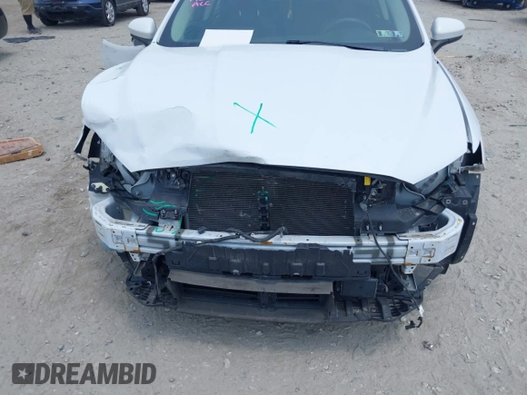 2020 Ford Fusion SE with VIN 3FA6P0LUXLR155881, listed as a IAAI auction lot 42426199 with 103,809 mi miles and . Bid and sale history available at DreamBid. Image 6.