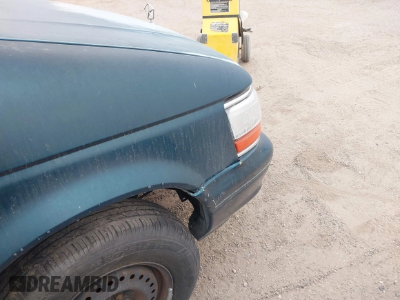 1994 Plymouth Voyager z VIN 2P4GH2531RR744369, wystawiony jako IAAI lot #41518275 z przebiegiem 169 490 mil mil oraz . Historia ofert i sprzedaży dostępna na DreamBid. Obrazek 13.