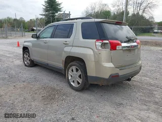 2010 GMC Terrain SLT-1 with VIN 2CTALFEW5A6281768, listed as a IAAI auction lot 41968959 with 254,941 mi miles. Bid and sale history available at carsss.com. Image 3.