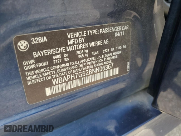 2011 BMW 3 Series 328i z VIN WBAPH7G52BNN06367, wystawiony jako Copart lot #64559515 z przebiegiem 162 536 mil mil oraz Czysty tytuł • Clean title. Historia ofert i sprzedaży dostępna na DreamBid. Obrazek 12.