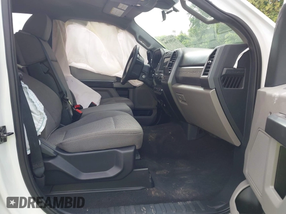 2022 Ford F-250 XL with VIN 1FT7W2BT2NEG43198, listed as a IAAI auction lot 42301366 with 69,057 mi miles and . Bid and sale history available at DreamBid. Image 5.