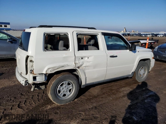 2007 Jeep Patriot Sport with VIN 1J8FF28WX7D355881, listed as a Copart auction lot 82766473 with 120,519 mi miles and Salvage Title. Bid and sale history available at DreamBid. Image 3.