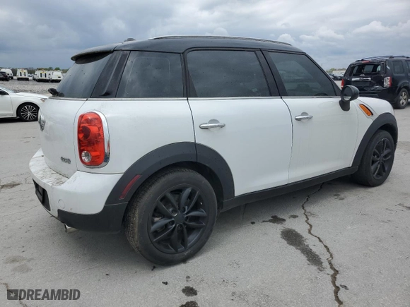 2012 MINI Cooper Countryman with VIN WMWZB3C58CWM05354, listed as a Copart auction lot 52602505 with 125,797 mi miles and Clean Title. Bid and sale history available at carsss.com. Image 3.