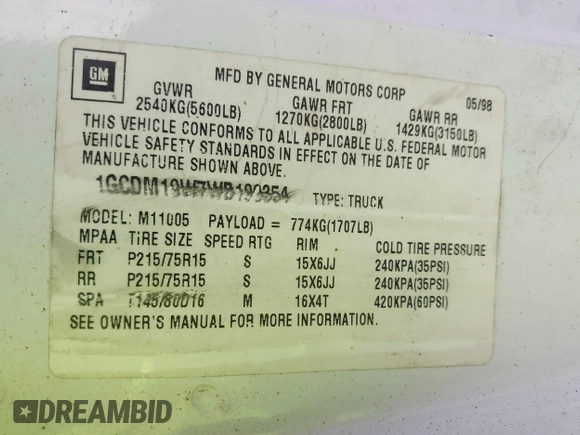 2000 Chevrolet Astro Cargo with VIN 1GCDM19W1YB217561, listed as a IAAI auction lot 41805659 with Not Provided miles. Bid and sale history available at carsss.com. Image 9.
