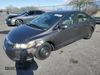 2009 Honda Civic LX z VIN 19XFA16539E029786, wystawiony jako Copart lot #53518635 z przebiegiem 166 667 mil mil oraz Szkoda całkowita • Salvage title. Historia ofert i sprzedaży dostępna na DreamBid. Obrazek 1.
