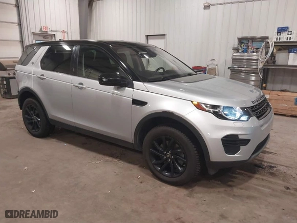 2019 Land Rover Discovery Sport SE with VIN SALCP2FX8KH812202, listed as a IAAI auction lot 41202041 with 84,570 mi miles. Bid and sale history available at carsss.com. Image 1.