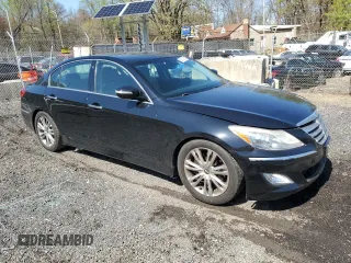 2012 Hyundai Genesis 3.8L z VIN KMHGC4DD2CU179287, wystawiony jako Copart lot #52550805 z przebiegiem 132 284 mil mil oraz Szkody całkowita. Historia ofert i sprzedaży dostępna na DreamBid. Obrazek 4.