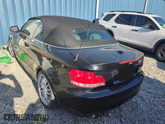 2010 BMW 1 Series 128i with VIN WBAUL7C52AVJ77448, listed as a IAAI auction lot 41886372 with 97,567 mi miles and . Bid and sale history available at DreamBid. Image 3.