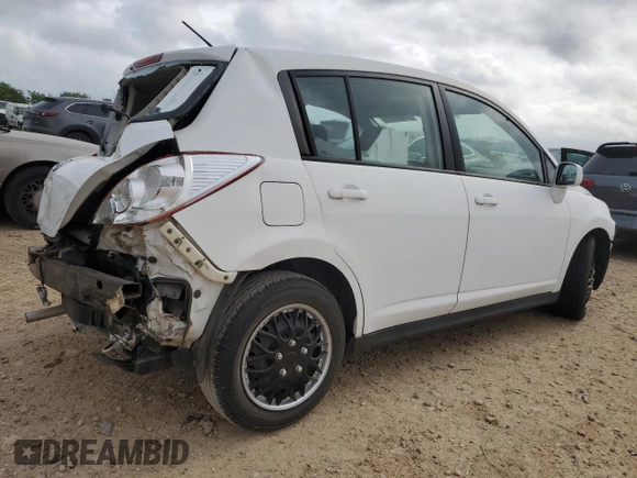 2011 Nissan Versa S с VIN 3N1BC1CP8BL477377, выставлен на аукционе Copart как лот 55097775 с пробегом 120 225 миль миль и Списание • Salvage title. История ставок и продаж доступна на DreamBid. Изображение 3.