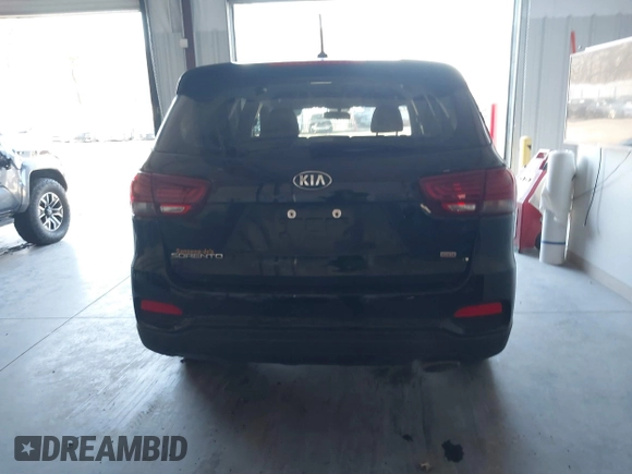 2019 Kia Sorento L with VIN 5XYPG4A35KG586766, listed as a IAAI auction lot 41316871 with 79,575 mi miles. Bid and sale history available at carsss.com. Image 16.