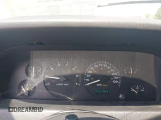 2004 Jeep Grand Cherokee Laredo with VIN 1J4GX48N04C435603, listed as a IAAI auction lot 42274197 with 256,163 mi miles and . Bid and sale history available at DreamBid. Image 7.
