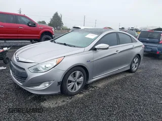 2012 Hyundai Sonata Hybrid with VIN KMHEC4A44CA040923, listed as a IAAI auction lot 41990974 with 177,113 mi miles and . Bid and sale history available at DreamBid. Image 2.