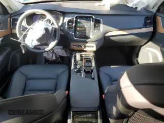2025 Volvo XC90 with VIN YV4H60PJ6S1293316, listed as a Copart auction lot 84707614 with 924 mi miles and Salvage Title. Bid and sale history available at DreamBid. Image 8.