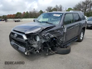 2018 Toyota 4Runner SR5 with VIN JTEBU5JRXJ5583667, listed as a Copart auction lot 64666455 with 22,174 mi miles and Salvage title. Bid and sale history available at DreamBid. Image 1.