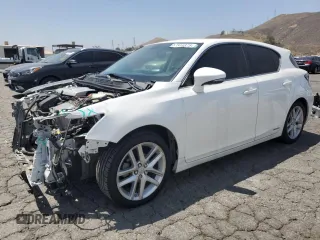 2014 Lexus CT 200h z VIN JTHKD5BH9E2182952, wystawiony jako Copart lot #57844875 z przebiegiem 126 859 mil mil oraz Szkody całkowita. Historia ofert i sprzedaży dostępna na DreamBid. Obrazek 1.