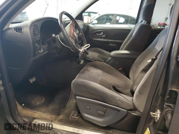 2007 Chevrolet TrailBlazer LS with VIN 1GNDT13S072218795, listed as a Copart auction lot 53975595 with 218,405 mi miles and Non Repairable. Bid and sale history available at DreamBid. Image 7.