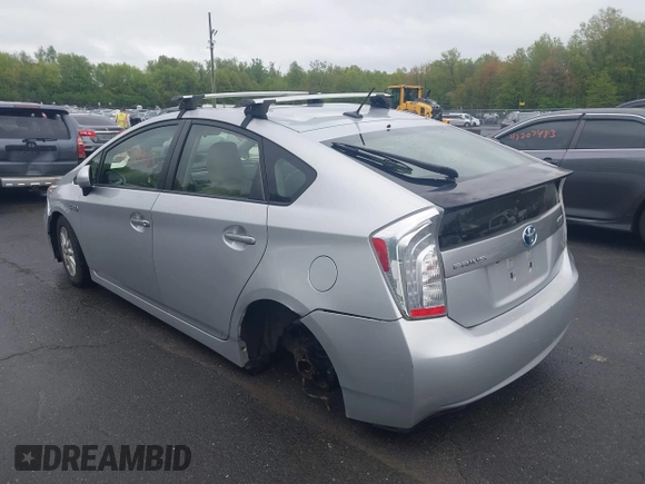 2012 Toyota Prius with VIN JTDKN3DP2C3004184, listed as a IAAI auction lot 42179963 with 210,815 mi miles and . Bid and sale history available at DreamBid. Image 3.
