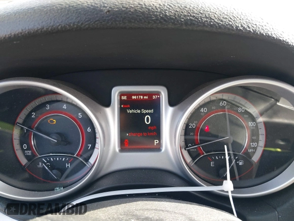 2019 Dodge Journey GT with VIN 3C4PDDEG6KT785047, listed as a IAAI auction lot 41395587 with 96,178 mi miles and . Bid and sale history available at carsss.com. Image 7.