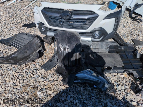 2024 Subaru Outback Touring with VIN 4S4BTAPCXR3257650, listed as a Copart auction lot 50429545 with 9,577 mi miles and Salvage title. Bid and sale history available at DreamBid. Image 12.
