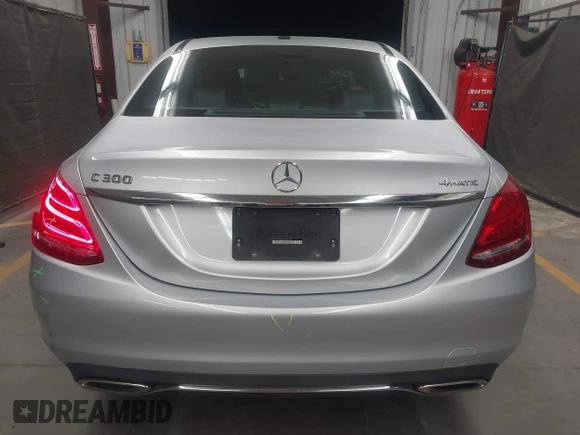 2018 Mercedes-Benz C 300 with VIN 55SWF4KBXJU255125, listed as a IAAI auction lot 42182752 with 54,932 mi miles and . Bid and sale history available at DreamBid. Image 16.
